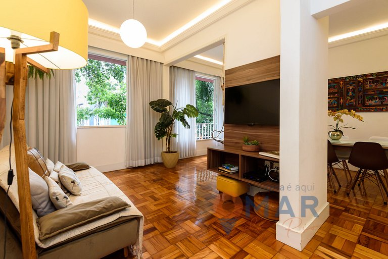 3 BDRs, 5 min from Copacabana Beach | FS 95/202