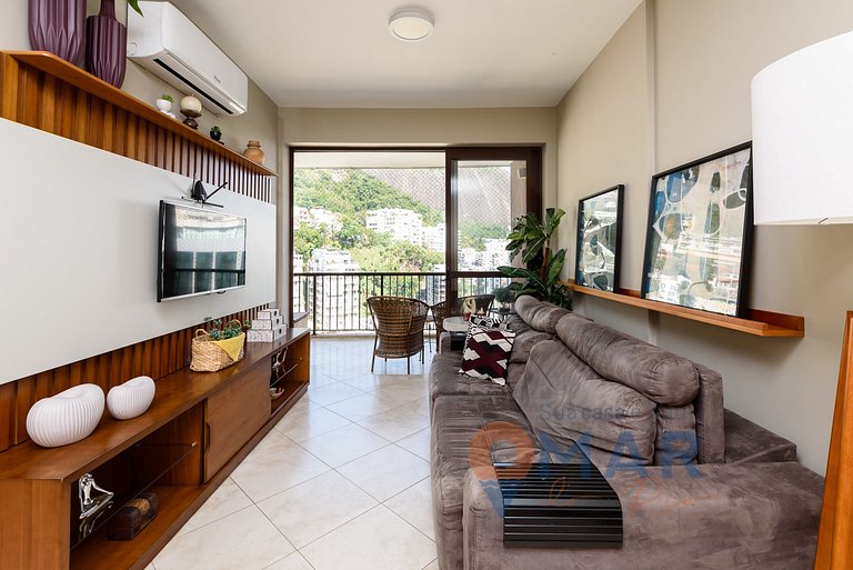 2BDRs with pool and garage in Humaitá|HMT 282/1301