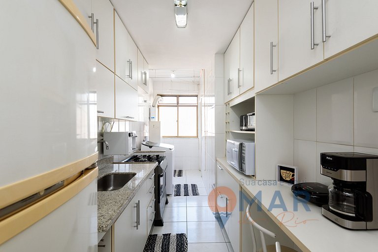 2Qtos c/ Piscina e Garagem no Humaitá|HMT 282/1301