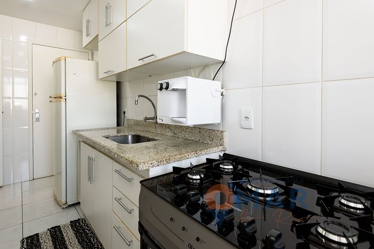 2Qtos c/ Piscina e Garagem no Humaitá|HMT 282/1301