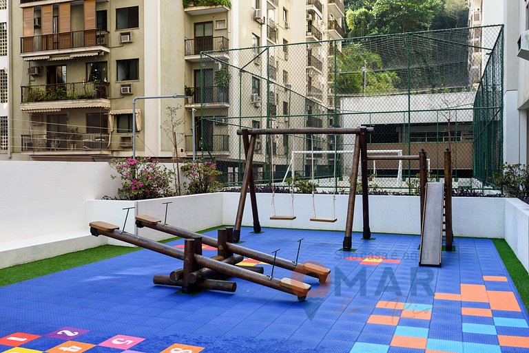 2BDRs with pool and garage in Humaitá|HMT 282/1301