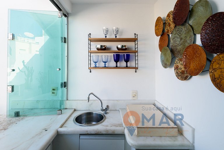 Oasis in Ipanema w/ Balcony and Parking |AP 25/905