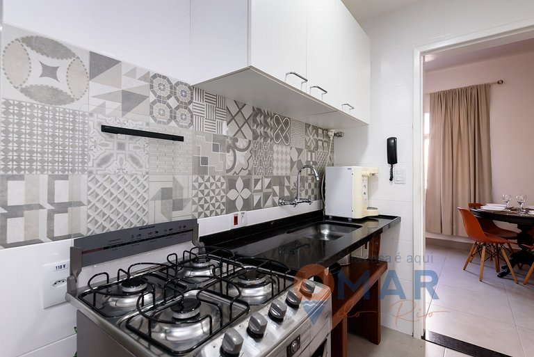 2 Bedrooms in Leblon with Garage | CA 168/207