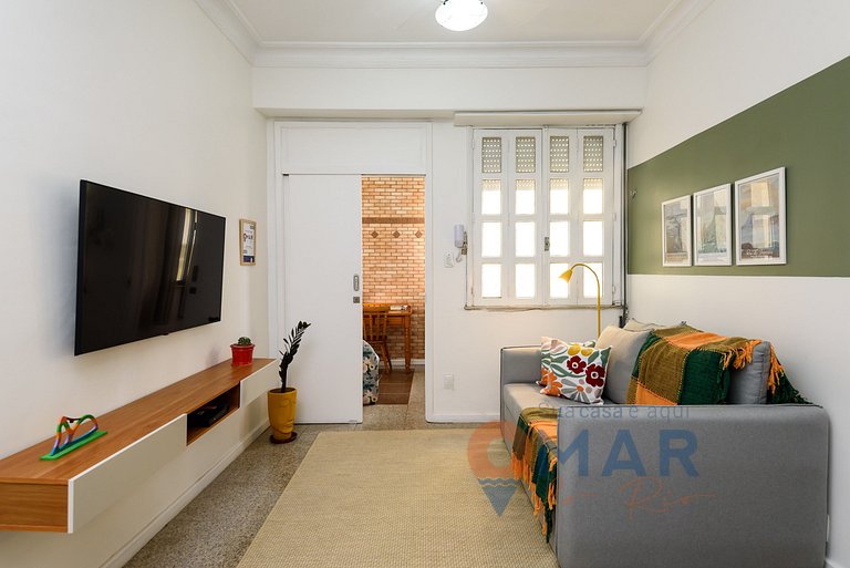 1BDR, 1 minute from Copacabana Beach | PF 31/908