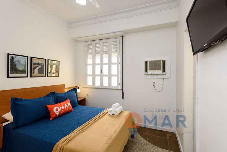 1BDR, 1 minute from Copacabana Beach | PF 31/908