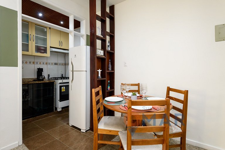 1BDR, 1 minute from Copacabana Beach | PF 31/908
