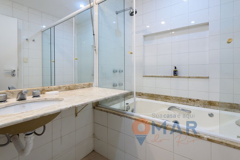 2BDR a 330m de la playa de Copacabana | RE 253/203