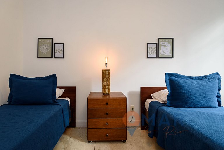 2BDR 330m from Copacabana Beach | RE 253/203