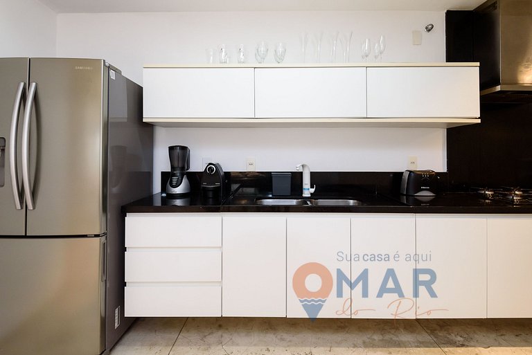 2BDR a 330m de la playa de Copacabana | RE 253/203