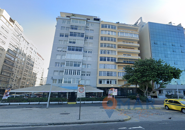 4BDRs, Balcony w/ Sea View, and Garage|A 3730/201