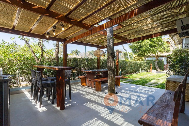 Casa em Búzios com 4 quartos e área gourmet| VF 11