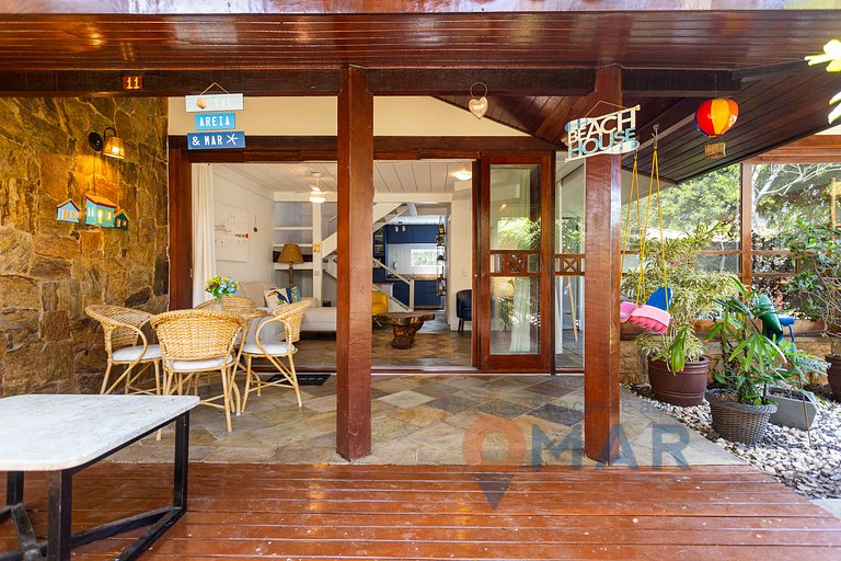 Casa en Búzios con 4 dormitorios y zona gourmet| VF 11