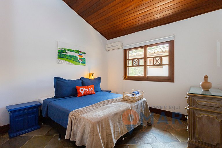 Casa em Búzios com 4 quartos e área gourmet| VF 11