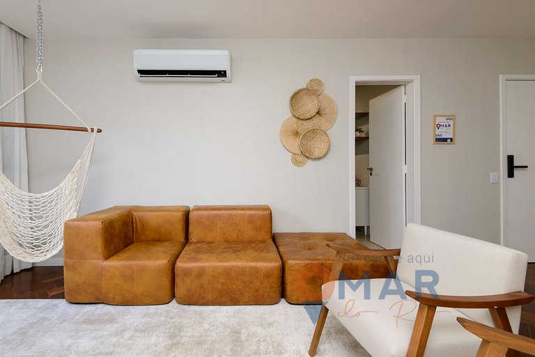 Amplo 3 Qtos c/ Garagem em Copacabana | SC 431/704