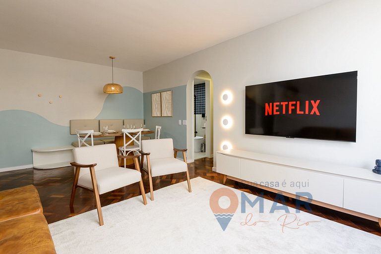 Modern 3 BDRs + Garage in Copacabana | SC 431/704