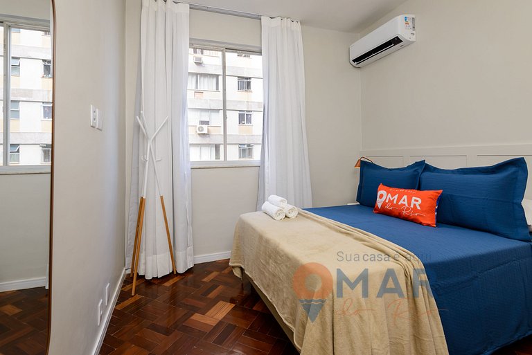 Amplo 3 Qtos c/ Garagem em Copacabana | SC 431/704