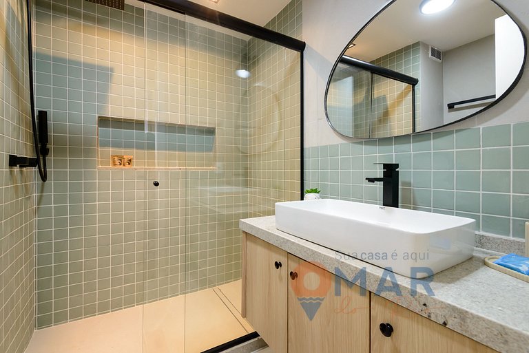 Modern 3 BDRs + Garage in Copacabana | SC 431/704