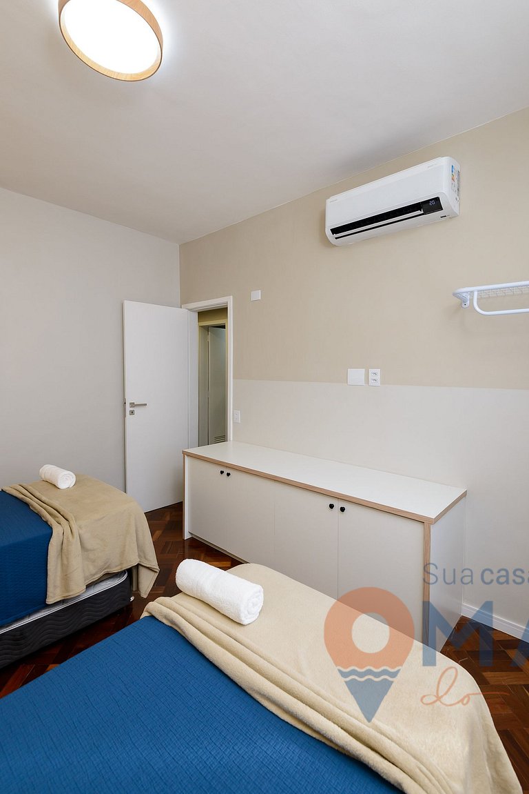 Modern 3 BDRs + Garage in Copacabana | SC 431/704