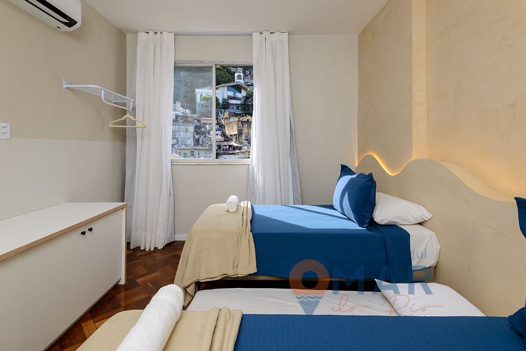 Spacious 3 BDRs + Garage in Copacabana|SC 431/704