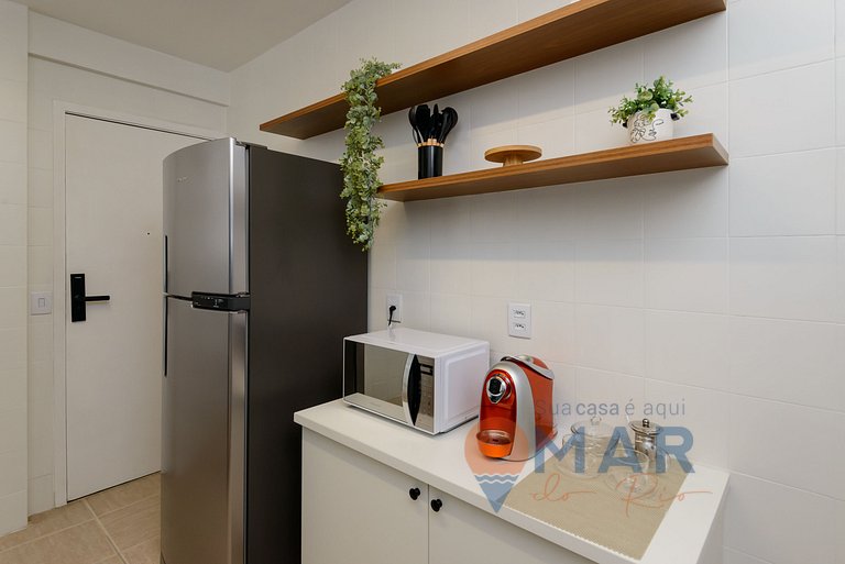 Modern 3 BDRs + Garage in Copacabana | SC 431/704