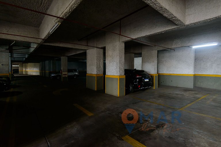 Modern 3 BDRs + Garage in Copacabana | SC 431/704