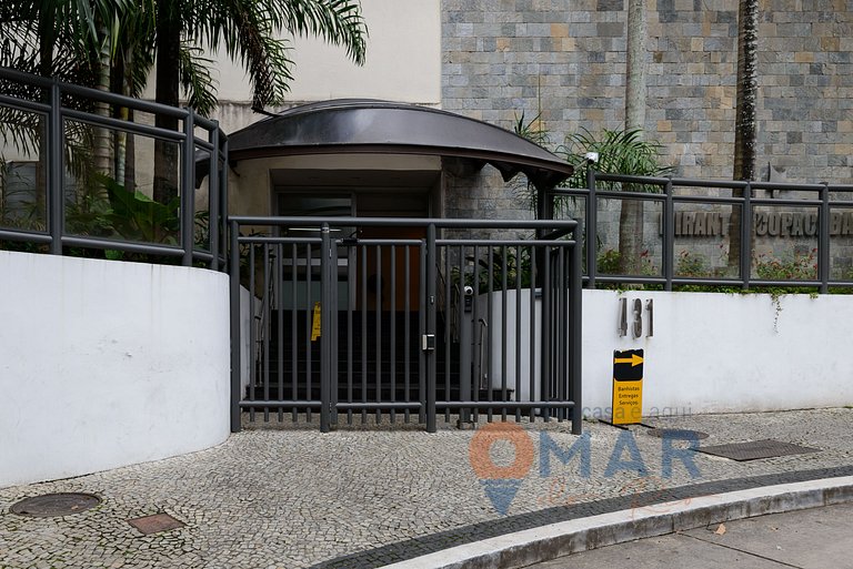 Amplo 3 Qtos c/ Garagem em Copacabana | SC 431/704