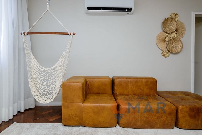 Modern 3 BDRs + Garage in Copacabana | SC 431/704