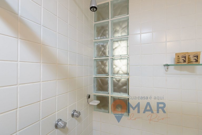 3 BDRs, 2 minutes from Copacabana Beach | JN 43/42