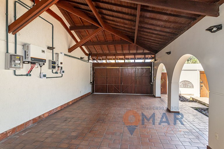 Mansion in Niterói with Pool and Sea View | LD 58