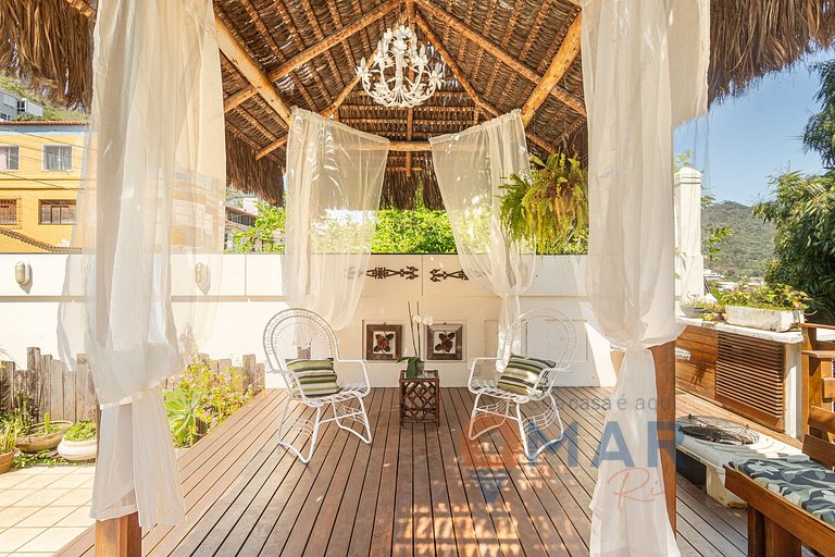 Mansão em Niterói com Piscina e Vista Mar | LD 58