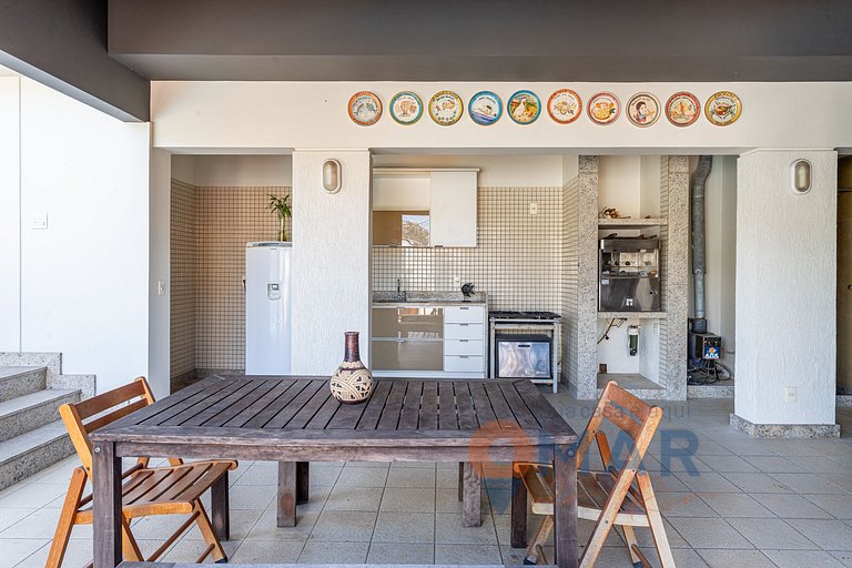 Mansão em Niterói com Piscina e Vista Mar | LD 58