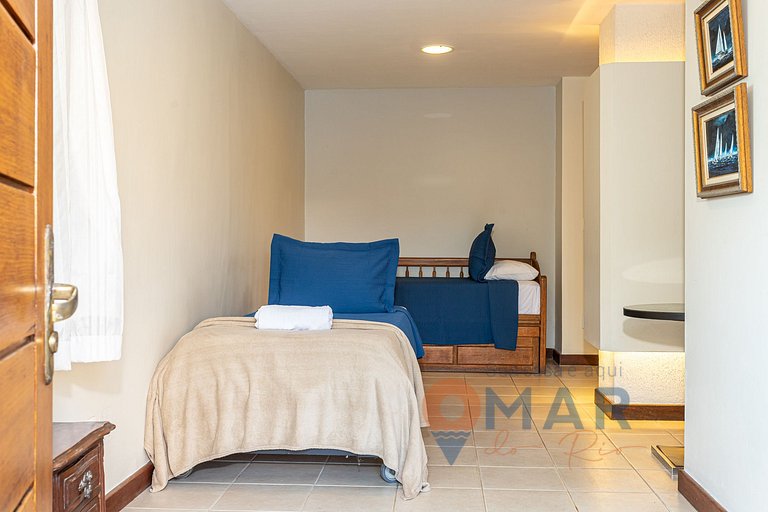 Mansion in Niterói with Pool and Sea View | LD 58