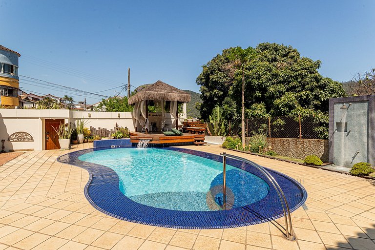 Niterói: Mansión com piscina y vistas al mar|LD 58