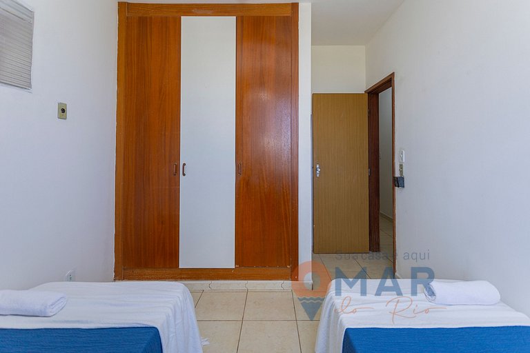 Apartamento pé na areia em Cabo Frio | RDC 60/302