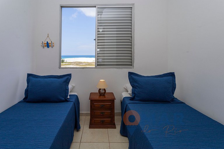 Apartamento pé na areia em Cabo Frio | RDC 60/302