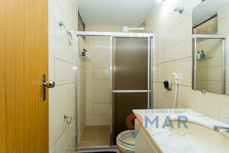 Apartamento pé na areia em Cabo Frio | RDC 60/302