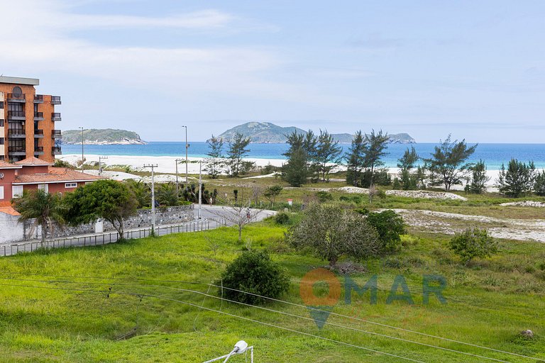 Apartamento pé na areia em Cabo Frio | RDC 60/302