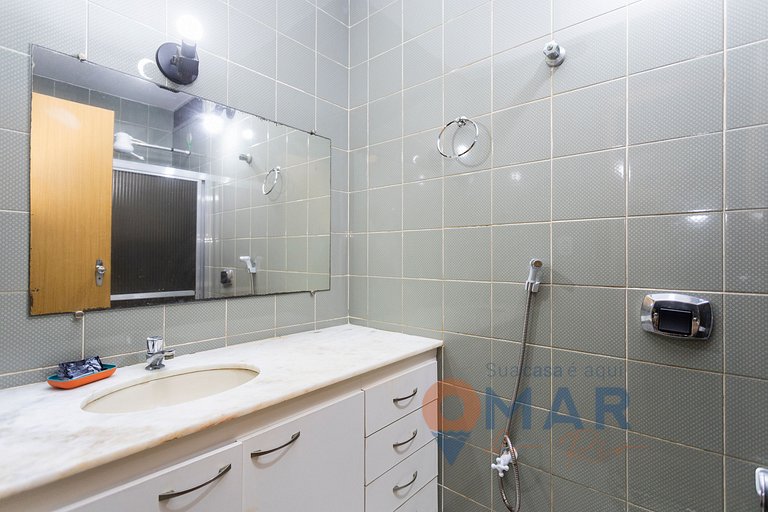 Apartamento pé na areia em Cabo Frio | RDC 60/302