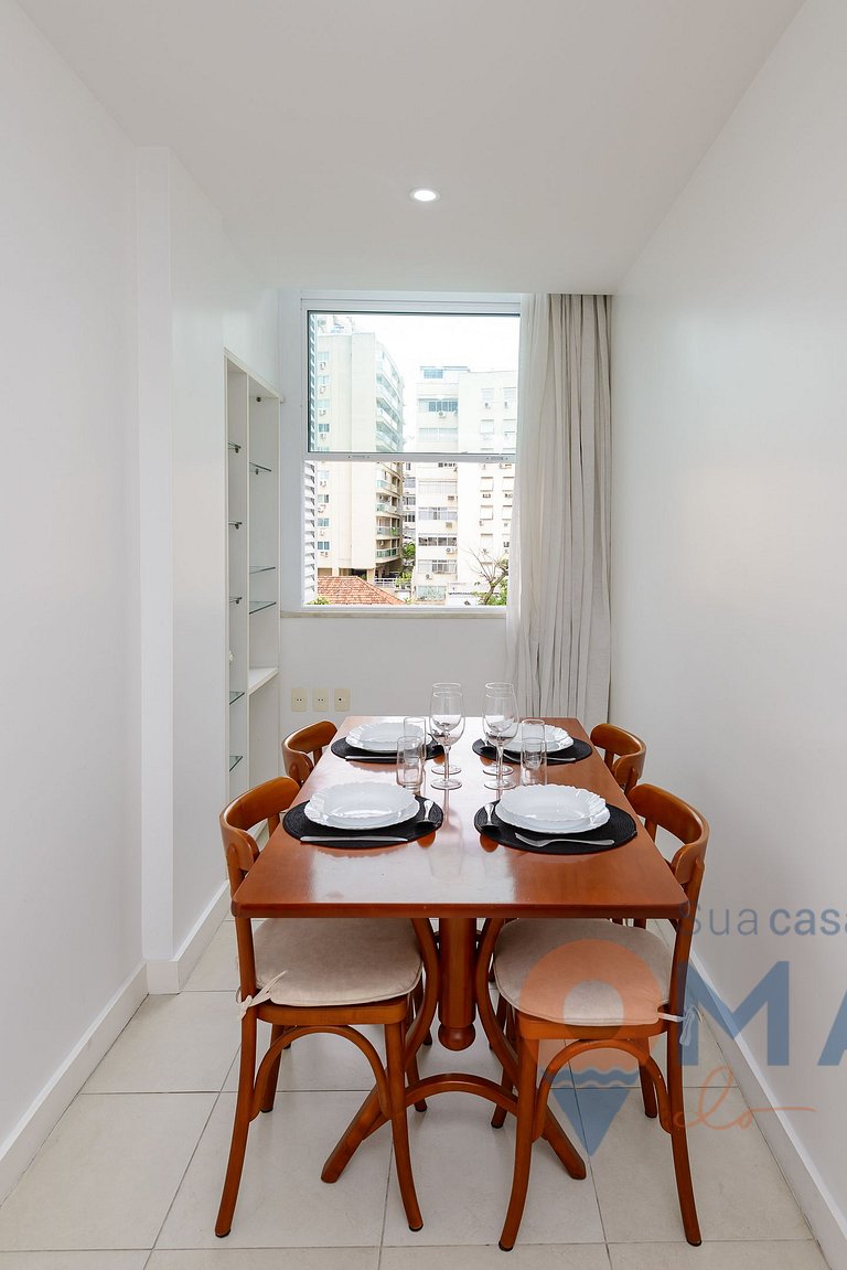 Carioca Charm with 3BDRs in Ipanema |GC 126/503