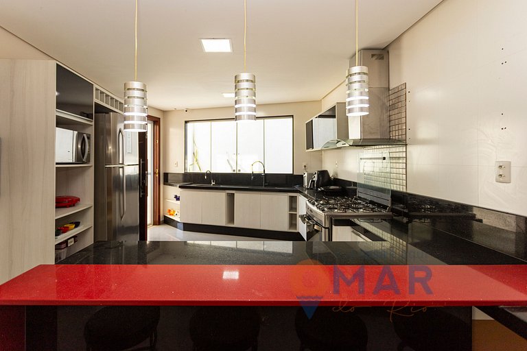 Casa en Cabo Frio con piscina privada | CDP 440