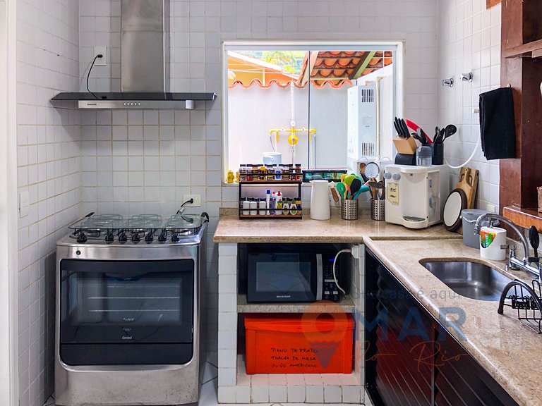 Casa con piscina y zona infantil en Angra dos Reis