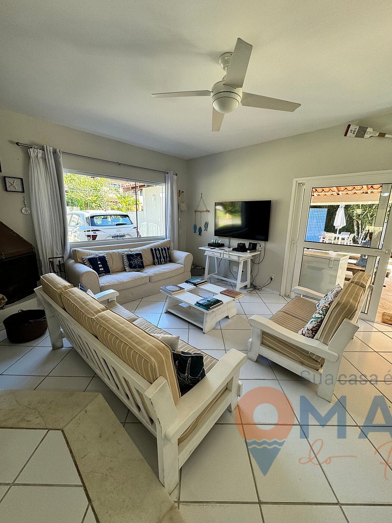 House with Pool and Kids Area in Angra dos Reis