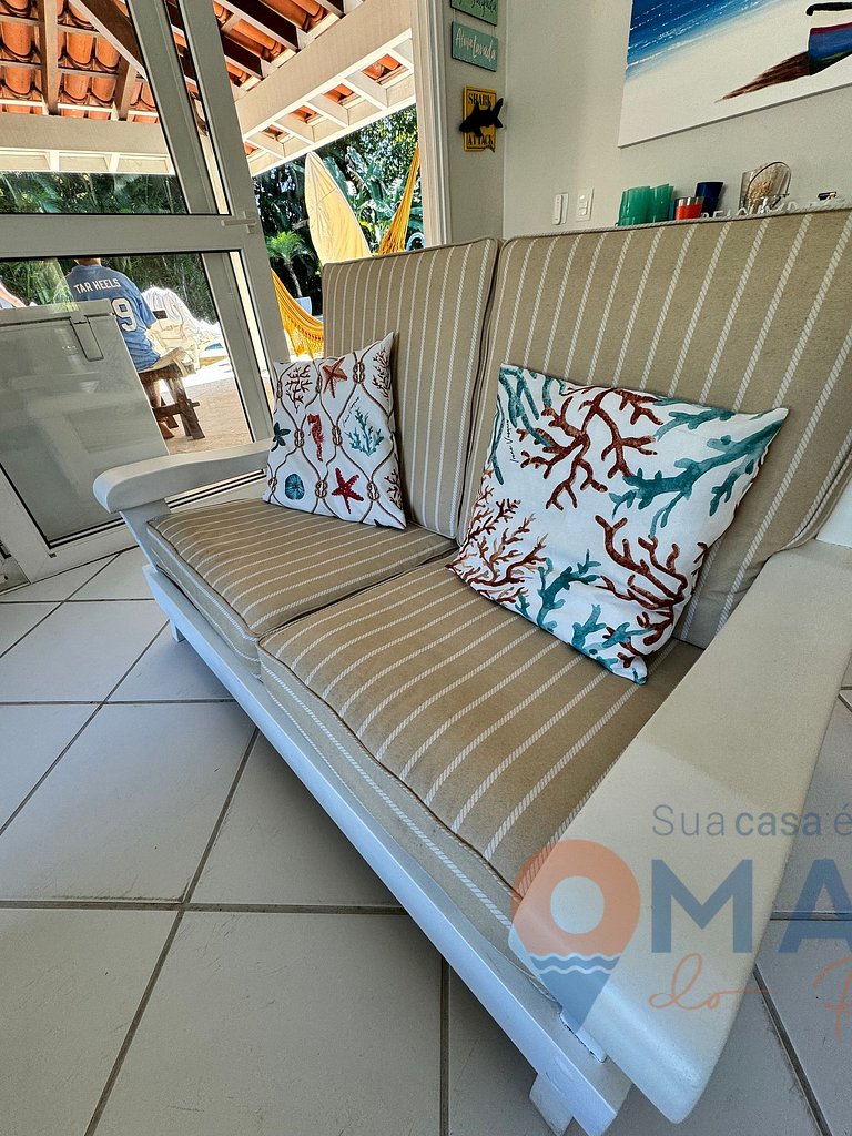 Casa con piscina y zona infantil en Angra dos Reis