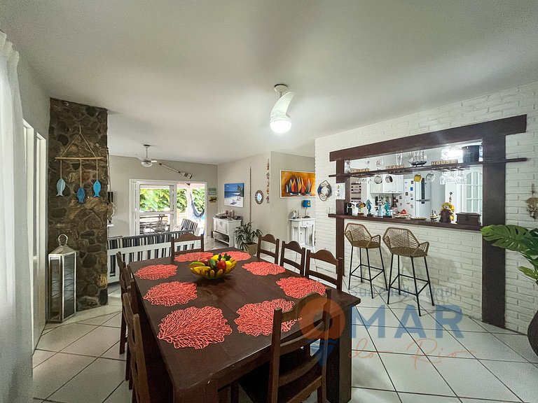 House with Pool and Kids Area in Angra dos Reis