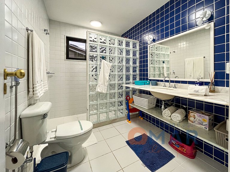 Casa con piscina y zona infantil en Angra dos Reis