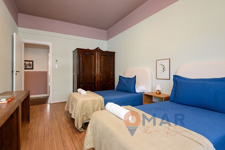 Large 3BDRs with balcony and garage | NSC 664/708