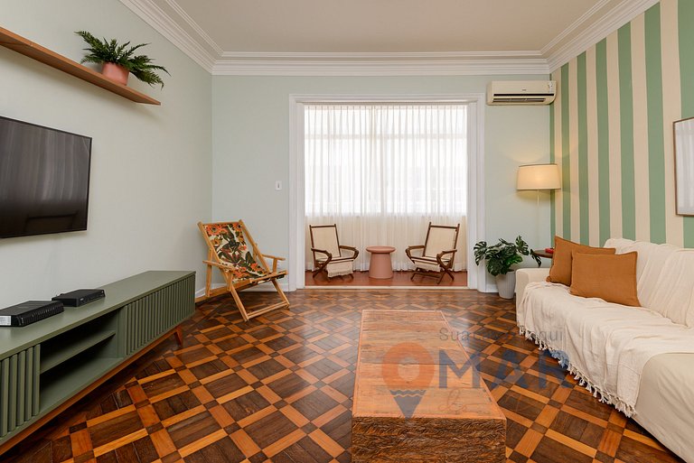 Amplo 3 Qtos com Varanda e Garagem | NSC 664/708