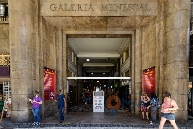 Amplo 3 Qtos com Varanda e Garagem | NSC 664/708