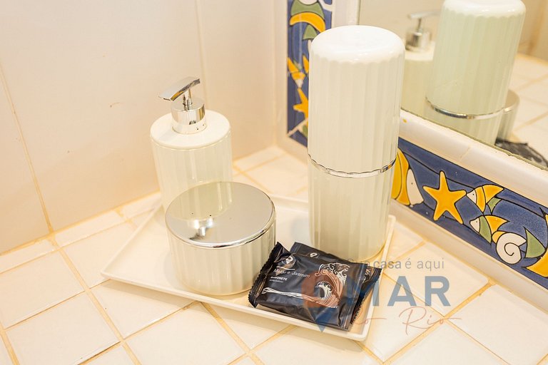 Búzios Pé na Areia – Casa Beira-Mar | MJ 166