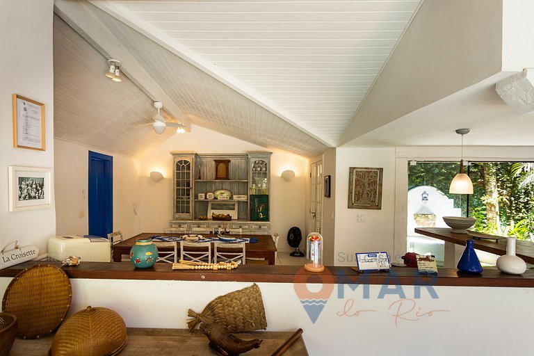 Búzios Beachfront – Seafront Home | MJ 166